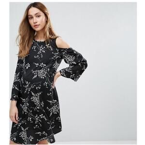 black dress embroidered Amara Embroidered Midi Dress Beige / XS